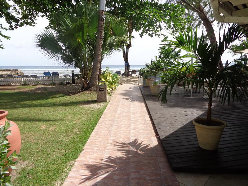 ברידג'טאון Savannah Beach מראה חיצוני תמונה